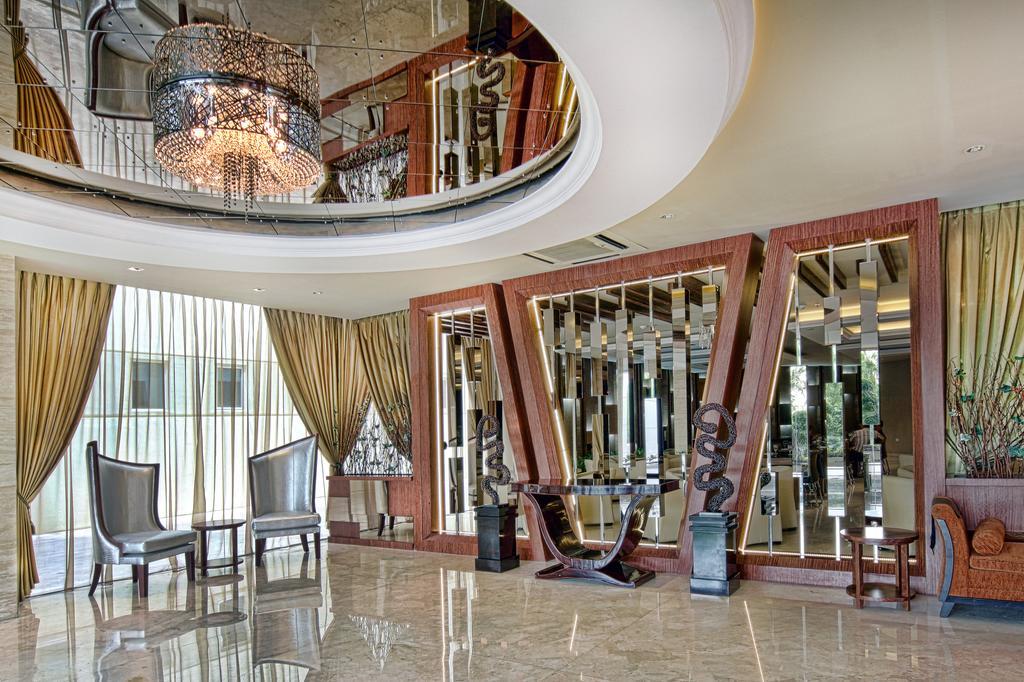 Grand Delta Hotel Medan Ngoại thất bức ảnh