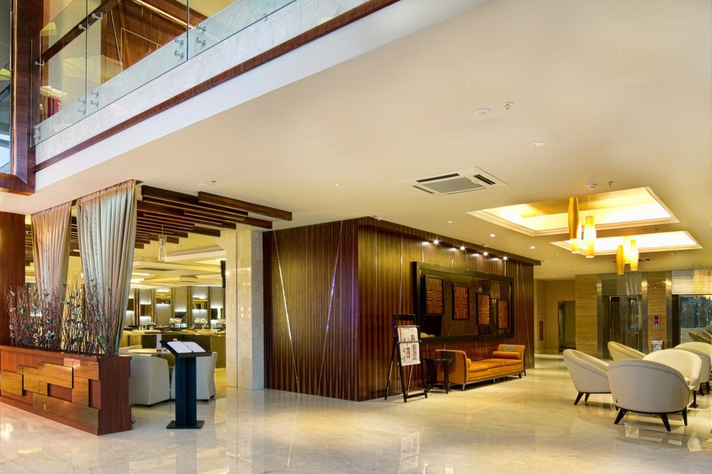 Grand Delta Hotel Medan Ngoại thất bức ảnh