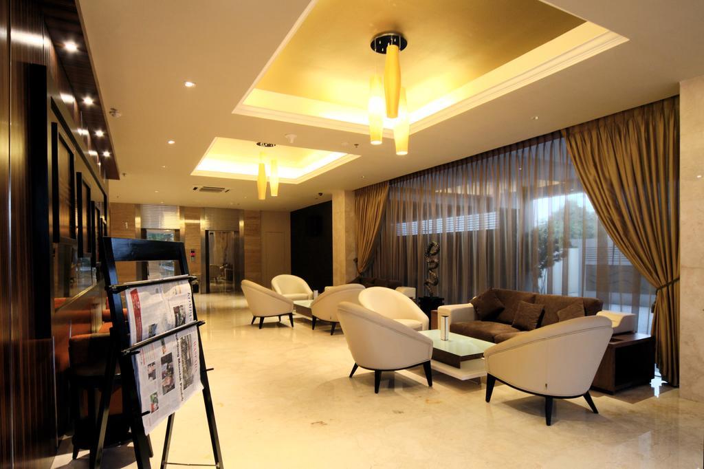 Grand Delta Hotel Medan Ngoại thất bức ảnh